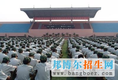 濟(jì)寧學(xué)院校園一角7546