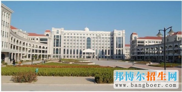 青島港灣職業(yè)技術(shù)學(xué)院啟航廣場7898
