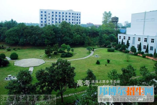 江西藝術職業(yè)學院校園一角6624