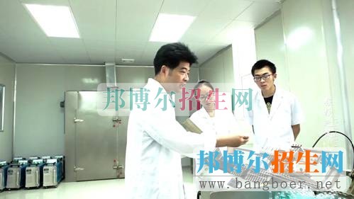 2015年重慶醫(yī)藥高等專科學(xué)校單獨(dú)招生計(jì)劃