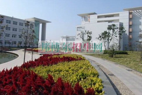 江西中醫(yī)藥高等?？茖W(xué)校
