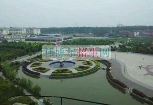 湖北中醫(yī)藥高等?？茖W(xué)校
