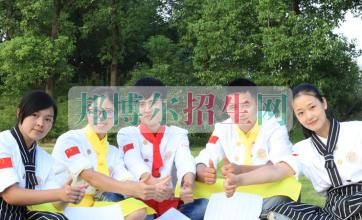 好一點(diǎn)的廚師學(xué)校