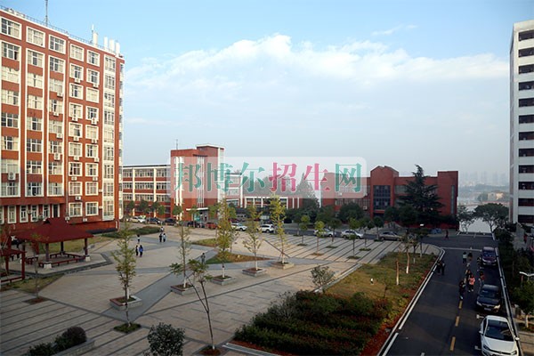 哪個高職院校的計算機(jī)網(wǎng)絡(luò)技術(shù)好