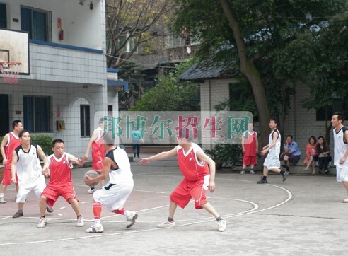 瀘州市工業(yè)技工學(xué)校