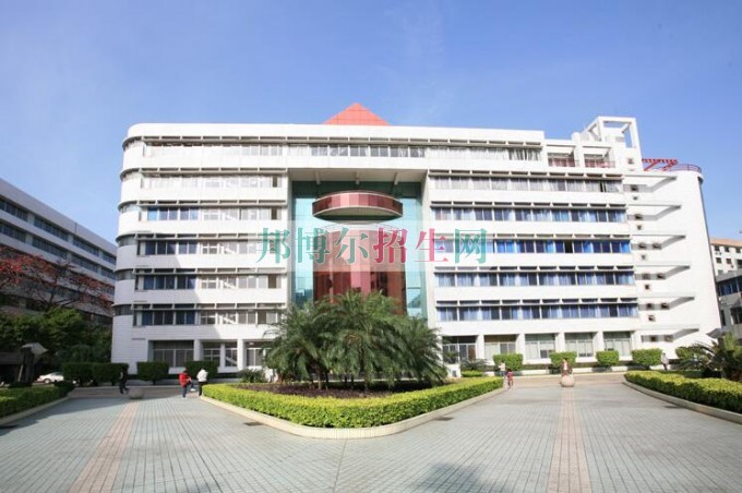 哪個(gè)大專(zhuān)學(xué)校的民航商務(wù)好