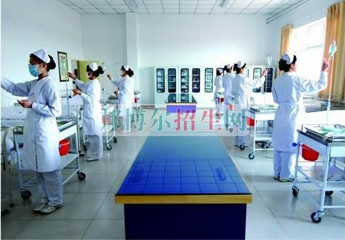成都哪所高級護理學(xué)校好