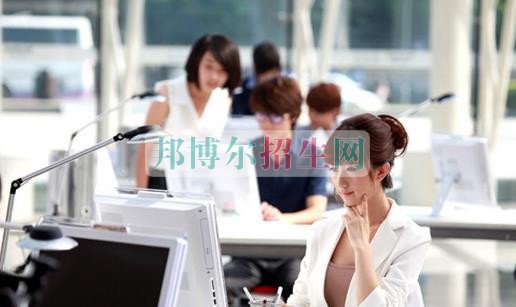 成都高中生讀計算機(jī)信息管理好嗎