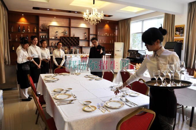 成都酒店管理學(xué)校哪些好