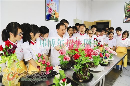 成都內(nèi)比較好的烹飪工藝與營(yíng)養(yǎng)大專學(xué)校