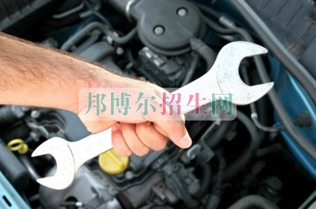 成都什么汽車運用與維修養(yǎng)學校好