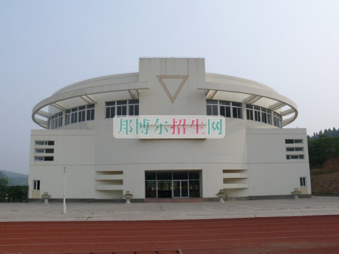 成都有哪些大專學校有電子信息工程技術專業(yè)