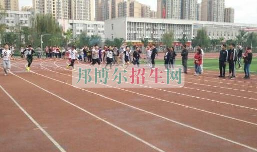 成都哪個應(yīng)用電子技術(shù)學校最好