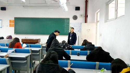四川省旅游學校舉行2016-2017學年上期期末考試