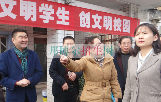 副市長李世宏調研旅游職高 實地考察旅游職業(yè)學院項目