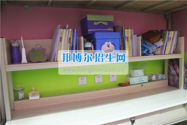 成都希望幼師學校是責任？更是一種愛！