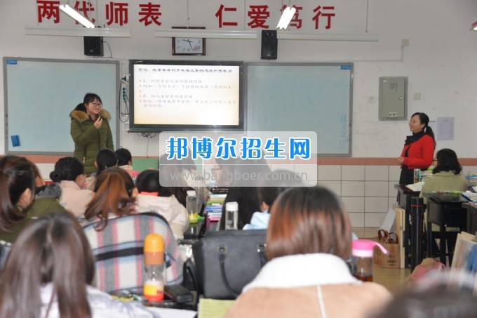 川南幼兒師范高等?？茖W校2017質(zhì)量年：撲下身子抓落實