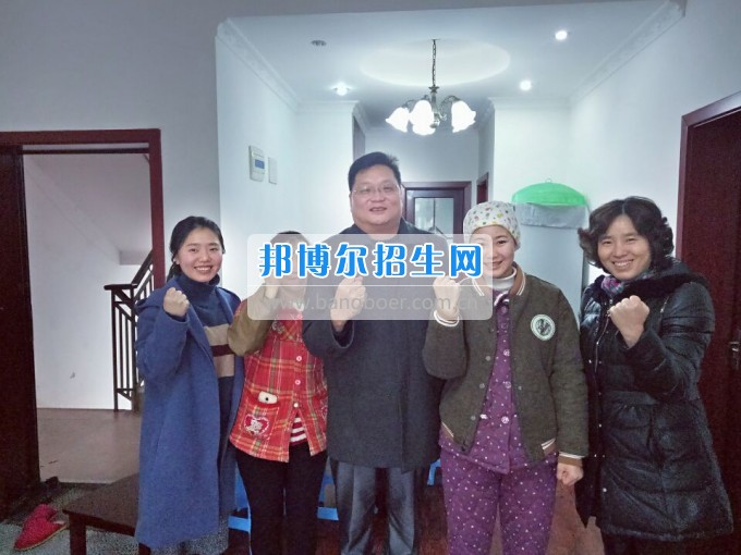 重慶航天職業(yè)技術(shù)學(xué)院關(guān)心學(xué)生生活、關(guān)注學(xué)生成長(zhǎng)