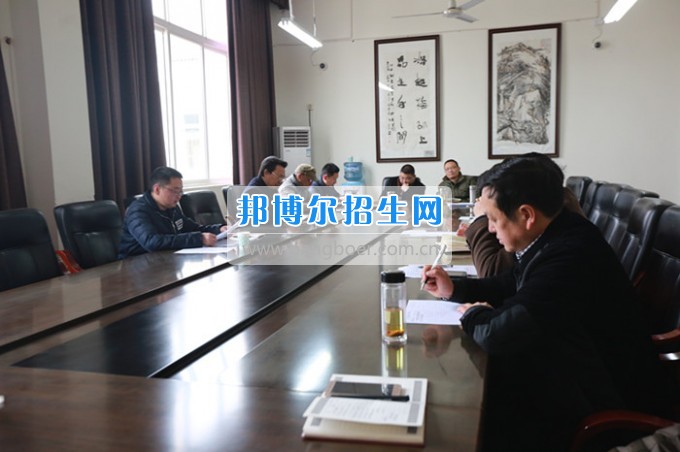 川北幼兒師范高等?？茖W(xué)校召開2017年度校內(nèi)項(xiàng)目經(jīng)費(fèi)預(yù)算布置會