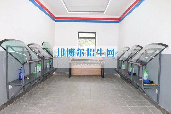 高考容易就業(yè)難，掌握技術是王道