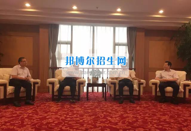 北方國(guó)際汽車(chē)教育集團(tuán)與浙江杭鋼職業(yè)教育集團(tuán)洽談合作