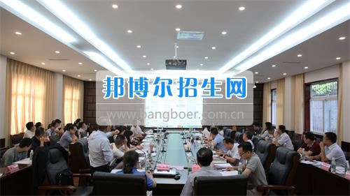 中國交通教育研究會機動車檢測維修職業(yè)教育發(fā)展研究中心”工作協(xié)商會在四川交通運輸職業(yè)學(xué)校召開