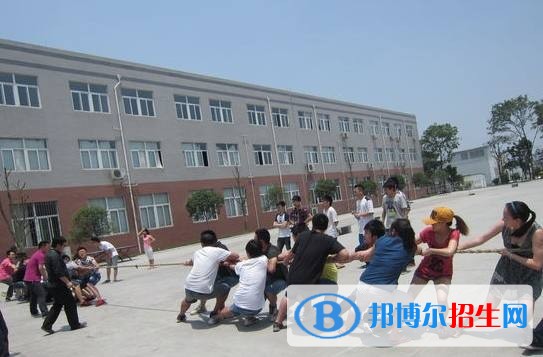 成都城市建設技工學校2018年報名條件、招生對象