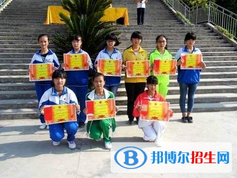 馬關(guān)縣民族職業(yè)高級(jí)中學(xué)有哪些專業(yè)