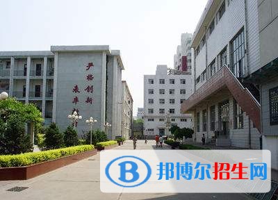 綿陽(yáng)凱陽(yáng)民航物流職業(yè)學(xué)校2018年報(bào)名條件、招生對(duì)象