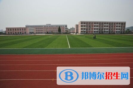 安縣職業(yè)中專學(xué)校2018年報(bào)名條件、招生對(duì)象