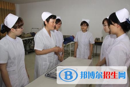 攀枝花衛(wèi)生學校有哪些專業(yè)