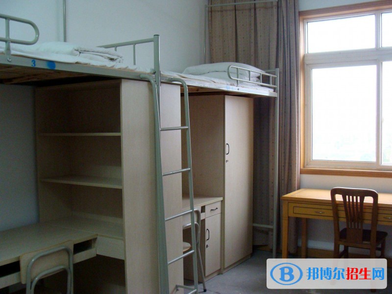 內(nèi)江技工學校宿舍