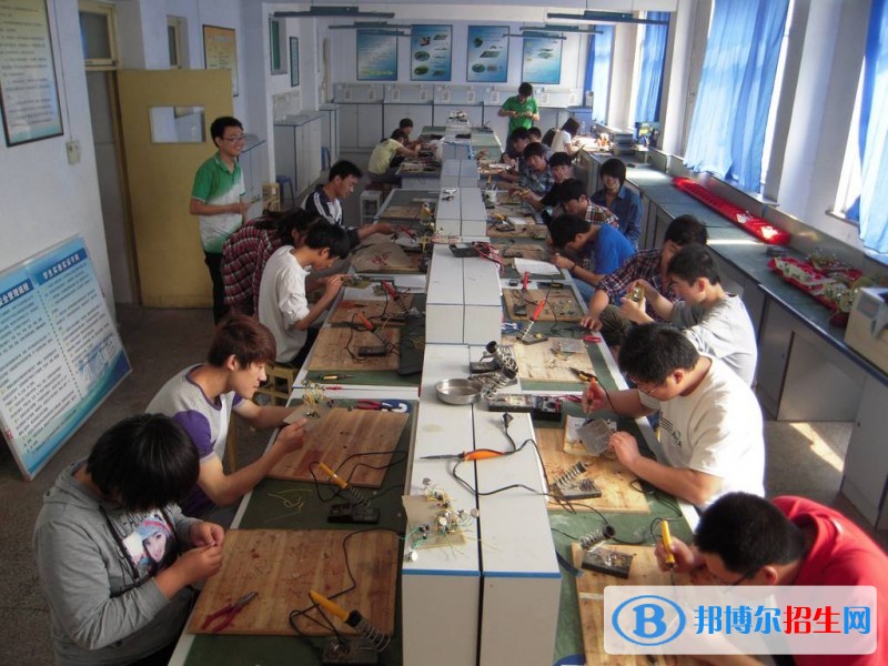 扶風縣職業(yè)教育中心