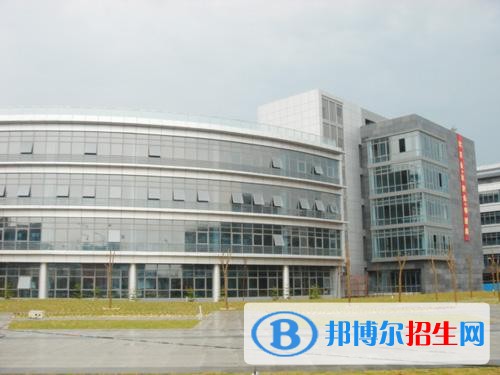 石家莊華電科技中等專業(yè)學校地址在哪里