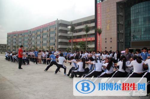 靈壽縣職業(yè)技術(shù)教育中心2018年報(bào)名條件、招生對(duì)象