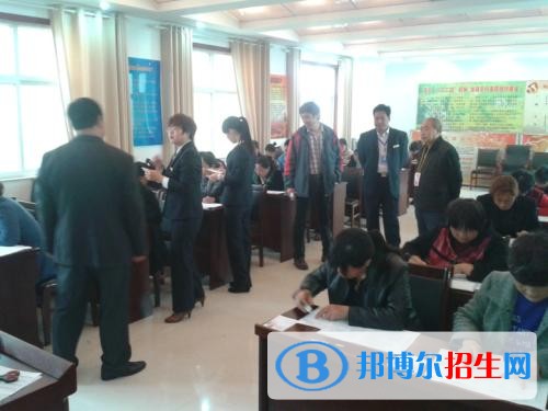 邯鄲城建技工學(xué)校招生辦聯(lián)系電話