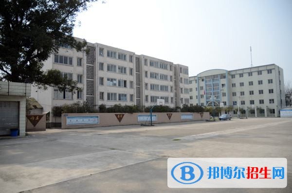 中專學(xué)校好嗎