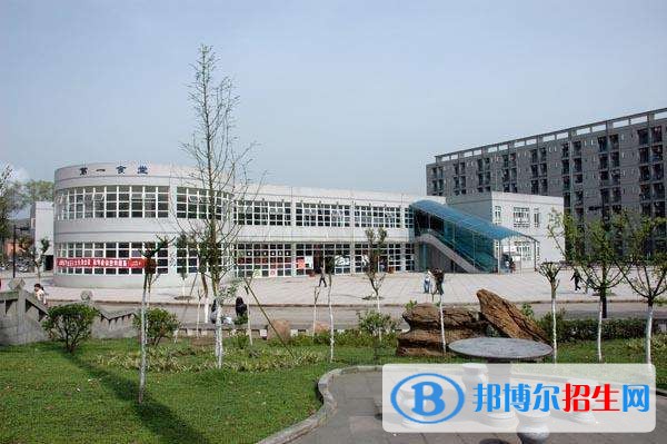 重慶大學(xué)城市科技學(xué)院單招報(bào)名時間