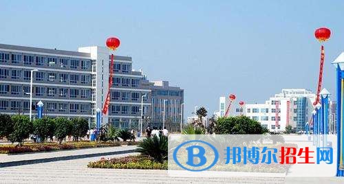 重慶經(jīng)貿(mào)職業(yè)學(xué)院?jiǎn)握谐煽儾樵儠r(shí)間