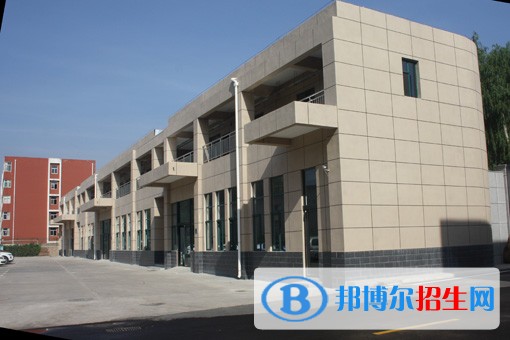 江蘇省阜寧中等專業(yè)學校招生辦聯(lián)系電話