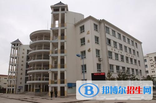 貴州沒讀完初中可以讀中專學校嗎