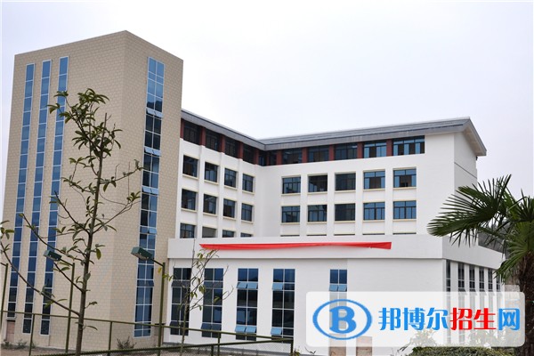 貴州高中未畢業(yè)能讀什么中專學(xué)校