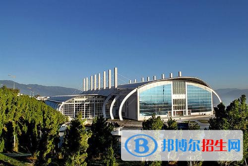 大理讀中專學(xué)?？梢钥即髮W(xué)嗎