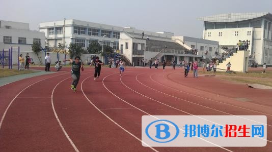 楚雄中專學(xué)校都有哪些專業(yè)