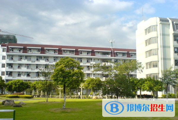 浙江育英職業(yè)技術(shù)學(xué)院單招報(bào)名時(shí)間