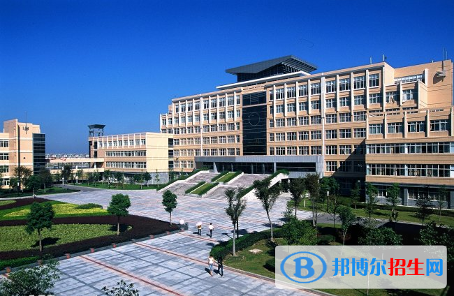 浙江紡織服裝職業(yè)技術(shù)學(xué)院單招報名時間