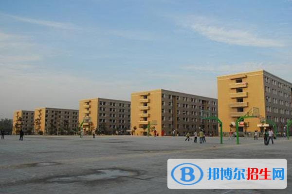 南充中專學(xué)校哪個(gè)好