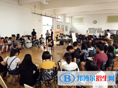巴中中專學(xué)校哪個(gè)專業(yè)好