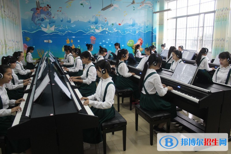 南充適合女生的中專學校專業(yè)