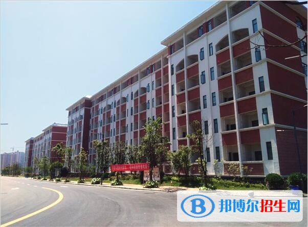 貴州航天職業(yè)技術(shù)學(xué)院五年制大專2019年報(bào)名條件、招生對象